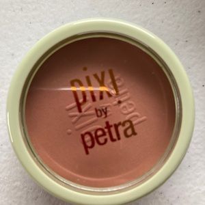 Pixi Blush in Beach Rose